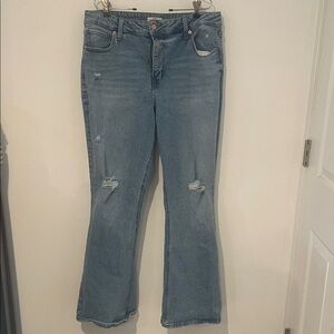 Maurices Light Blue Flare Jeans Sz 16